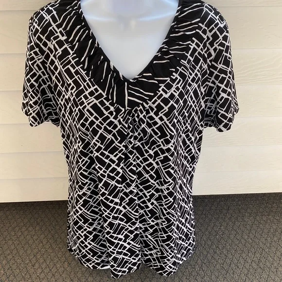 JM Collection Blouse/Shirt Size L - Picture 1 of 6